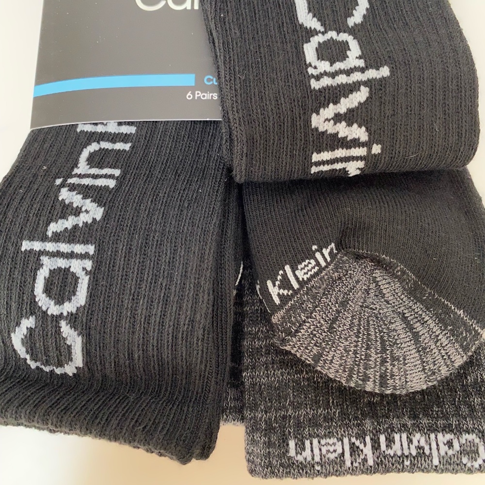 Calvin Klein Cushioned Ribbed Crew Socks 7-12 shoes - Picture 3 of 9